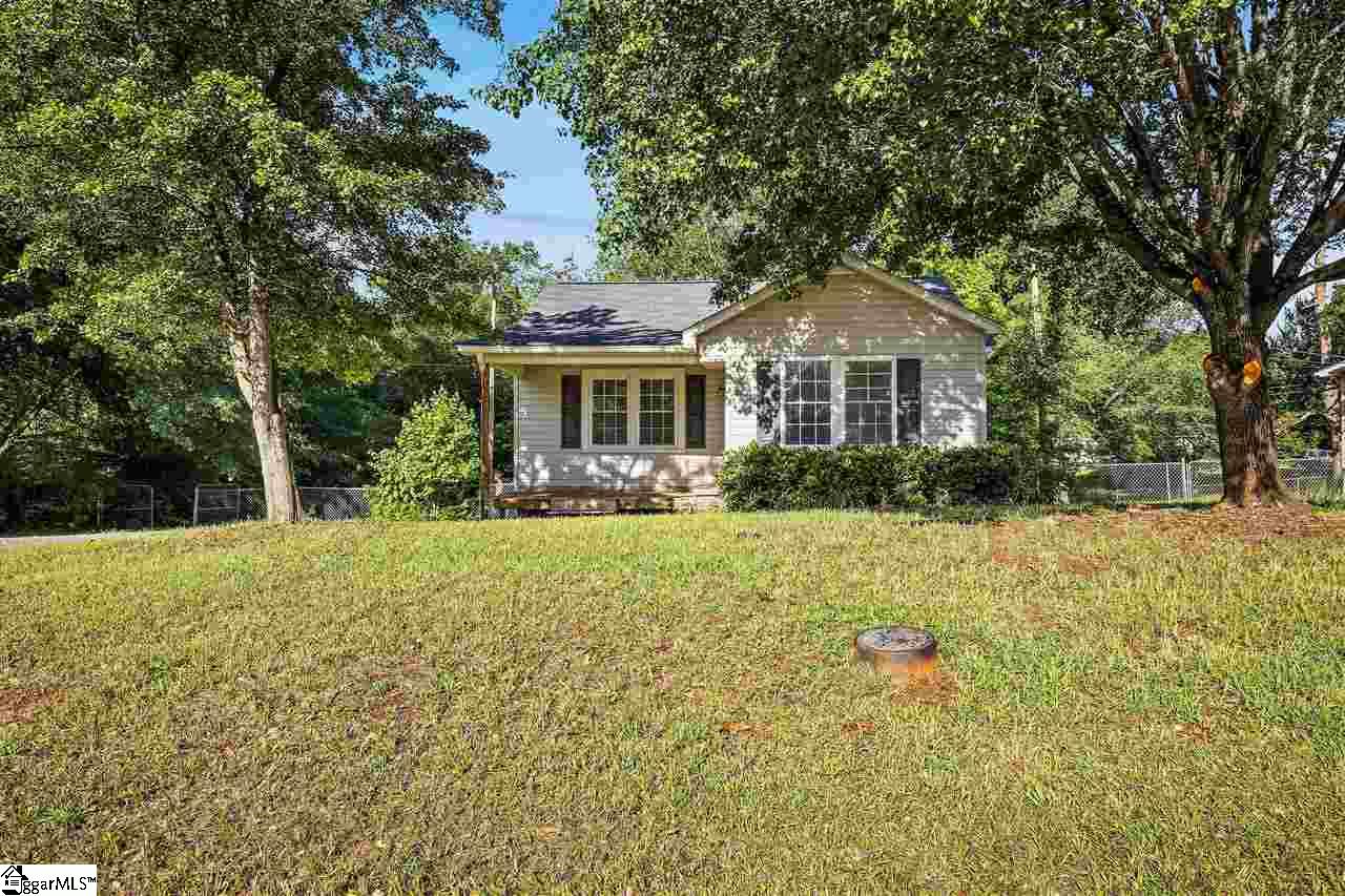 20 Enoree Road Travelers Rest, SC 29690 - Photo 1 of 17 Gallery Image 1