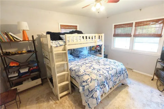 $245,000 | 608 Sycamore Lane, Pittsburg, KS 66762