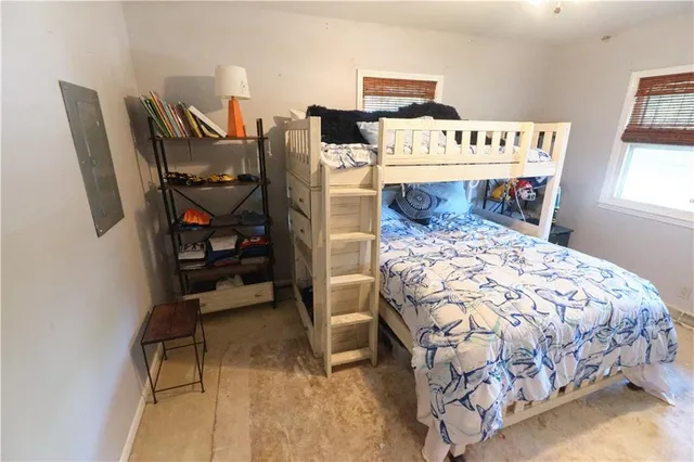 $245,000 | 608 Sycamore Lane, Pittsburg, KS 66762