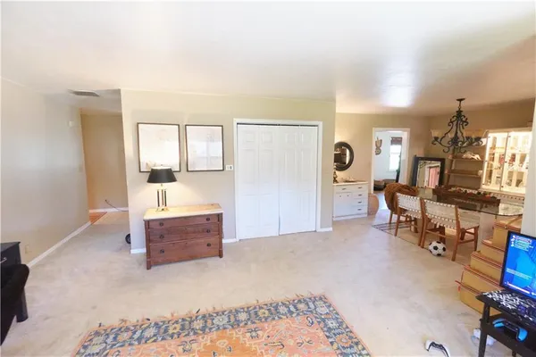 $245,000 | 608 Sycamore Lane, Pittsburg, KS 66762