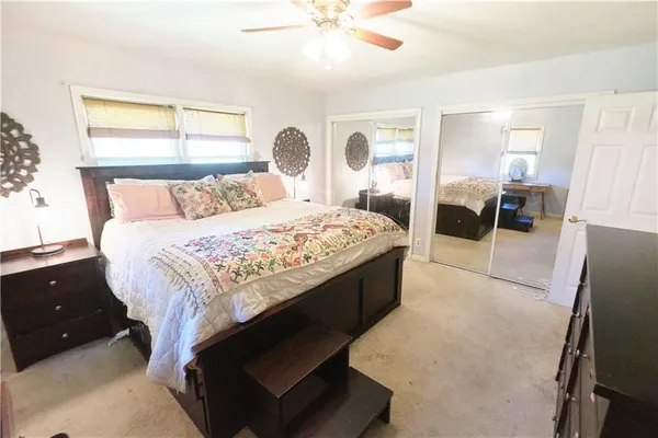 $245,000 | 608 Sycamore Lane, Pittsburg, KS 66762