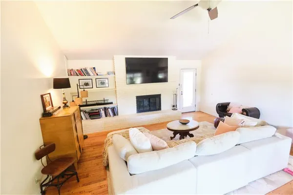 $245,000 | 608 Sycamore Lane, Pittsburg, KS 66762