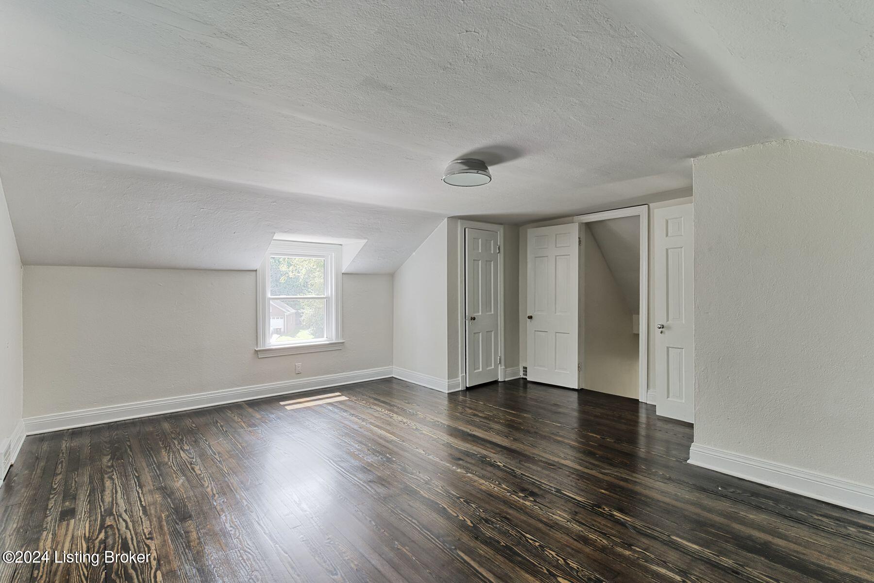 1741 Fleming Road Louisville, KY 40205 - Photo 49 of 59 photo_online_047