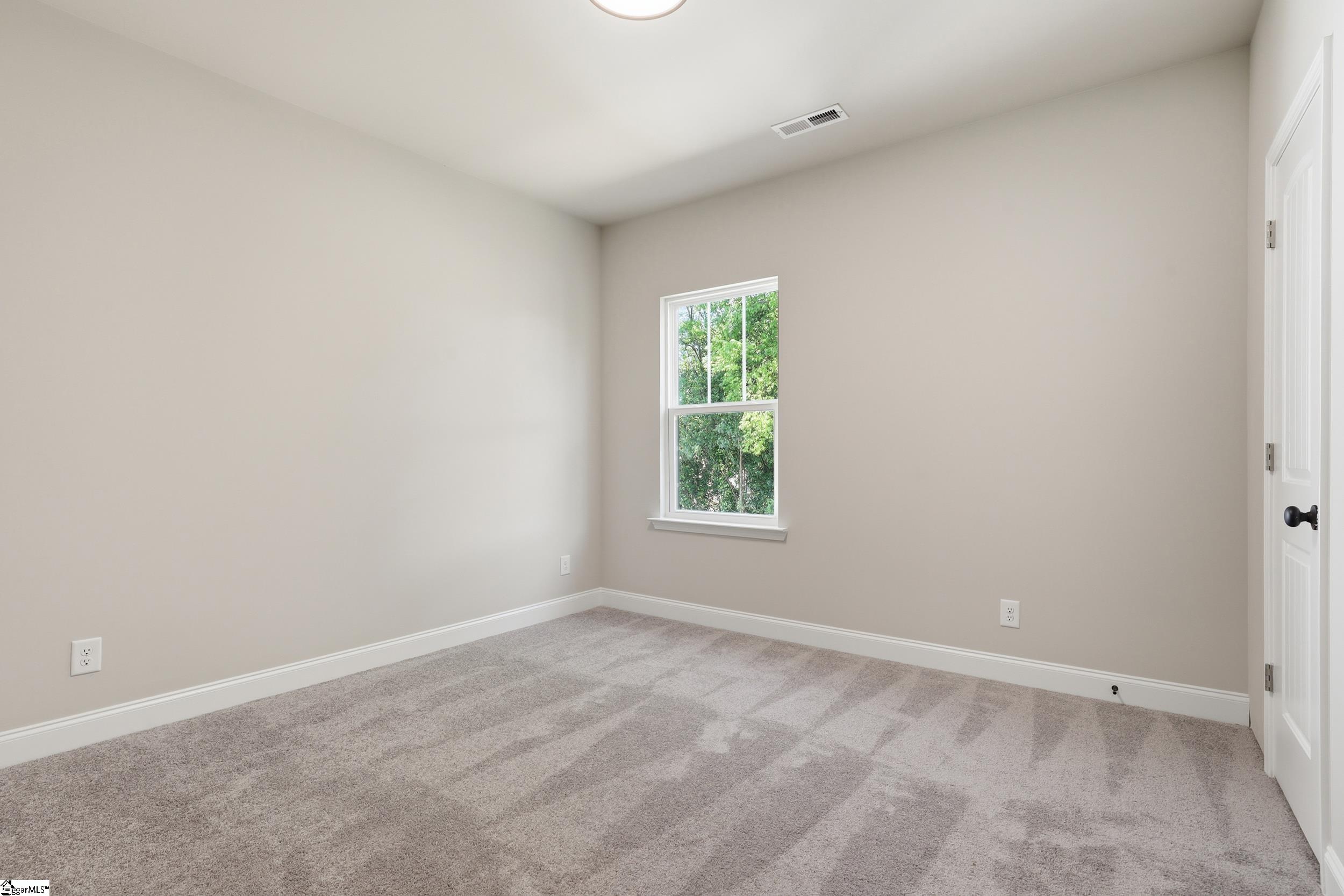 19 Scott Street, Unit S Greenville, SC 29611 - Photo 12 of 29