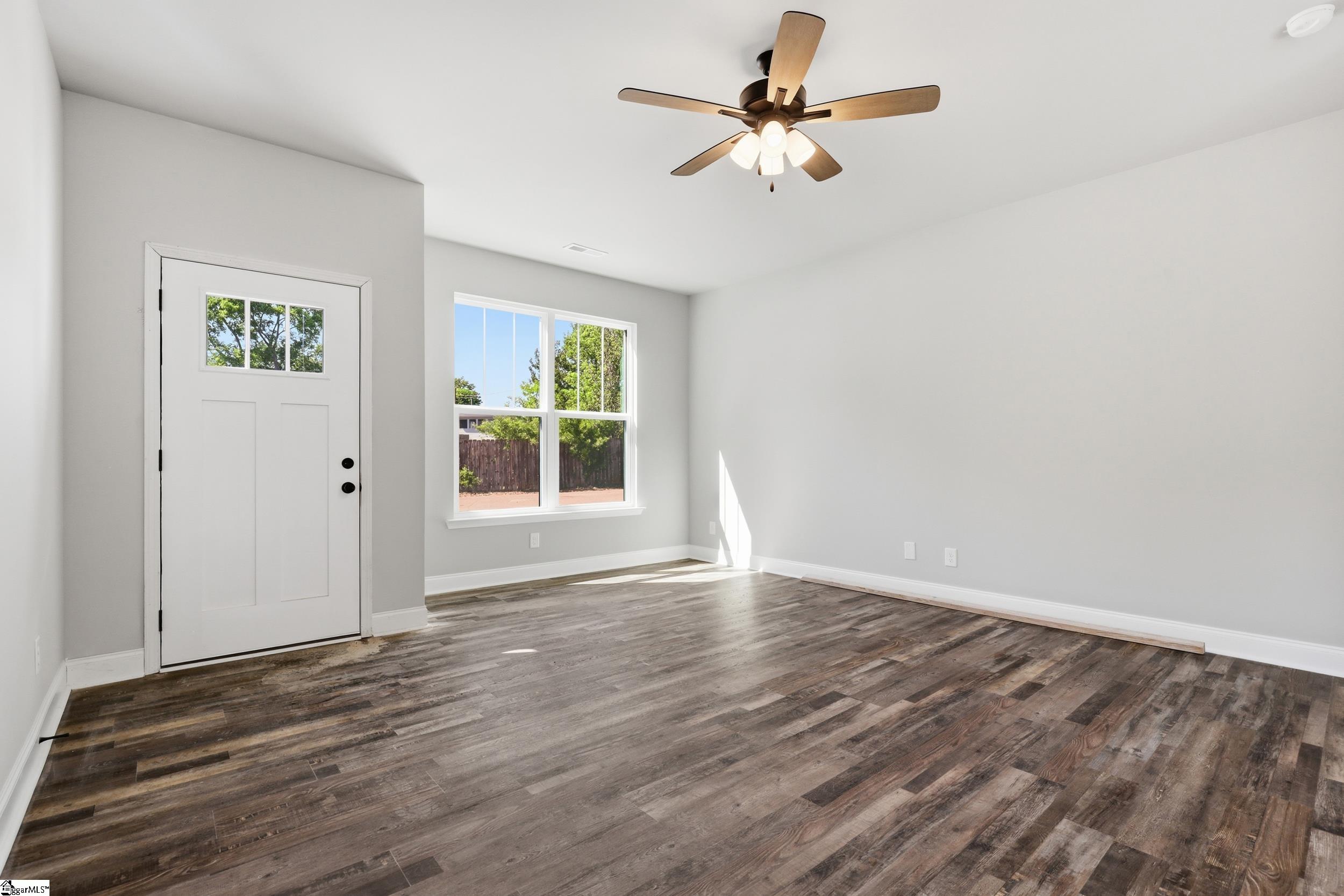 19 Scott Street, Unit S Greenville, SC 29611 - Photo 14 of 29