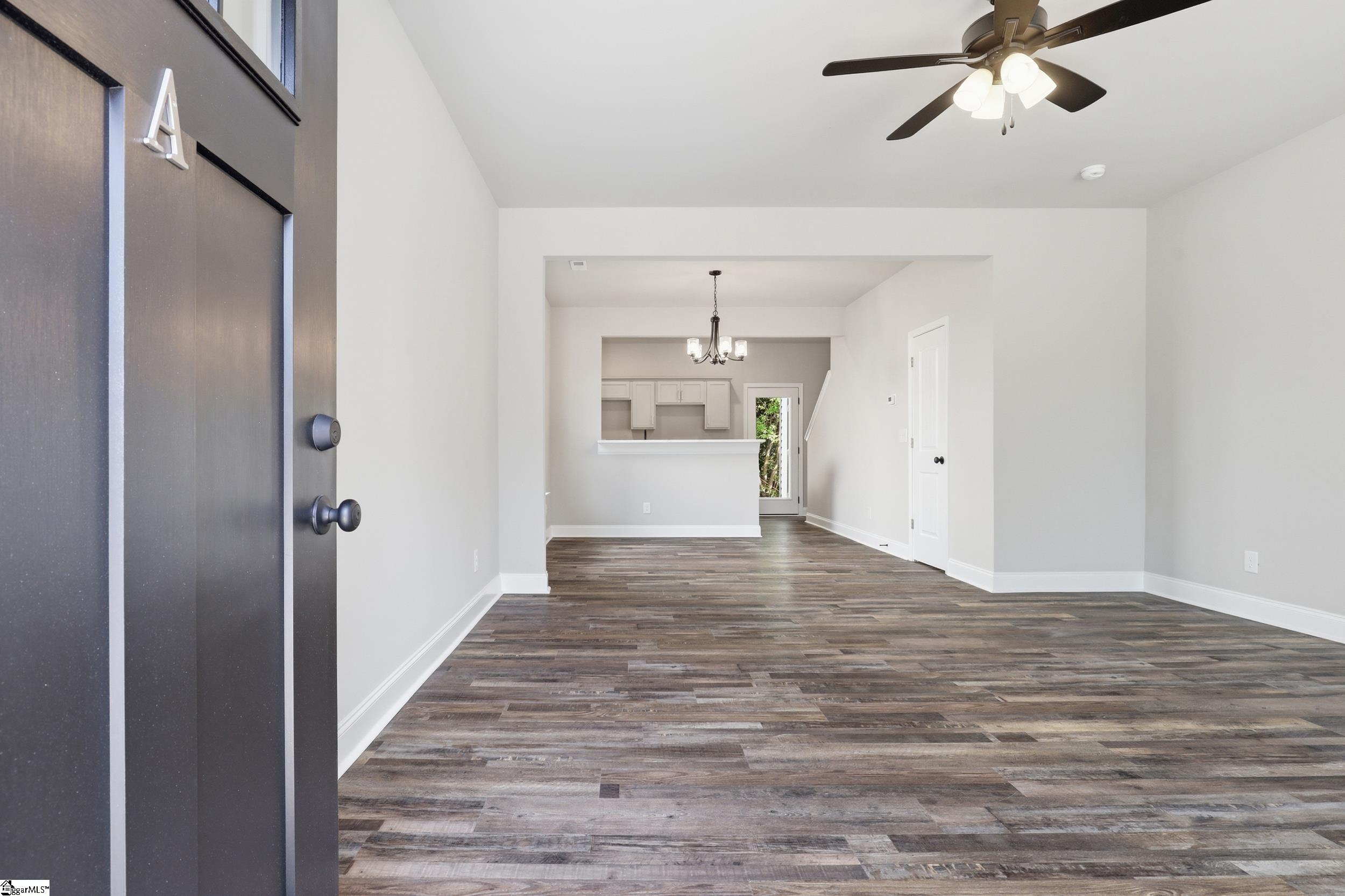 19 Scott Street, Unit S Greenville, SC 29611 - Photo 2 of 29