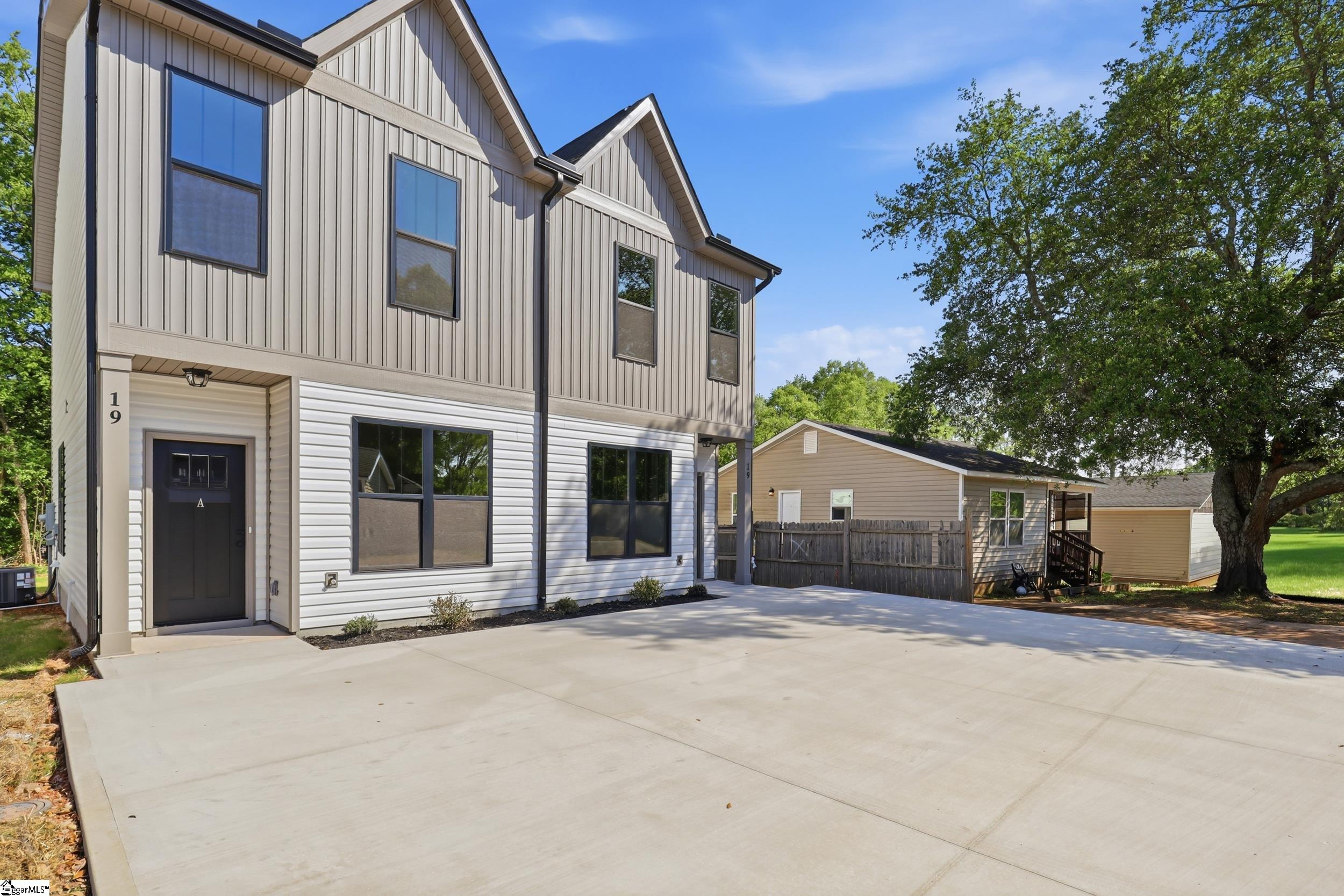 19 Scott Street, Unit S Greenville, SC 29611 - Photo 24 of 29