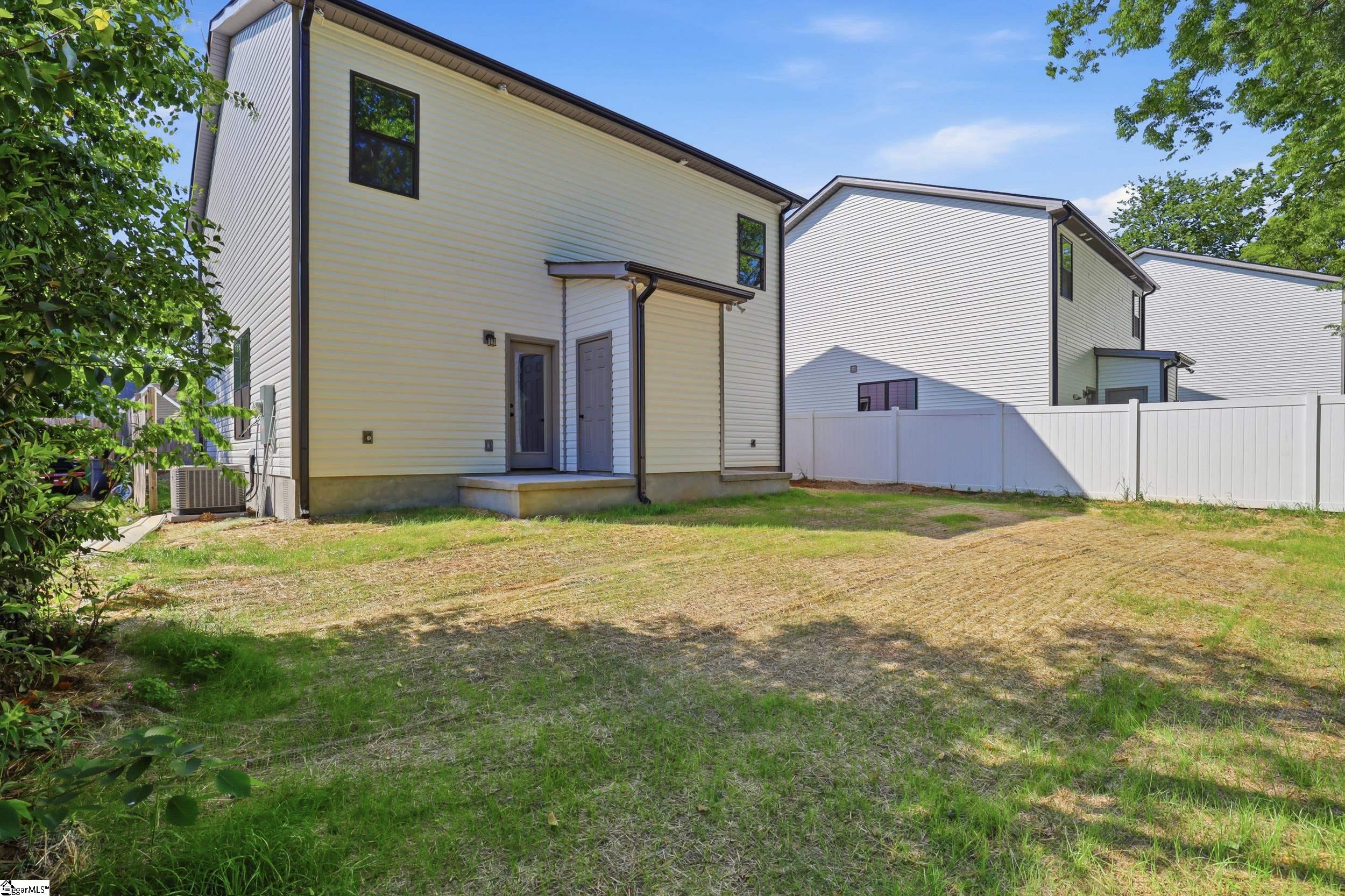 19 Scott Street, Unit S Greenville, SC 29611 - Photo 27 of 29