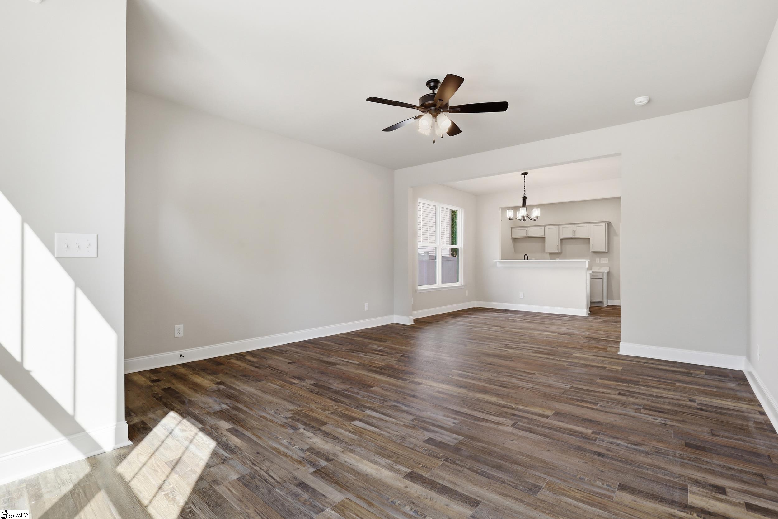 19 Scott Street, Unit S Greenville, SC 29611 - Photo 3 of 29