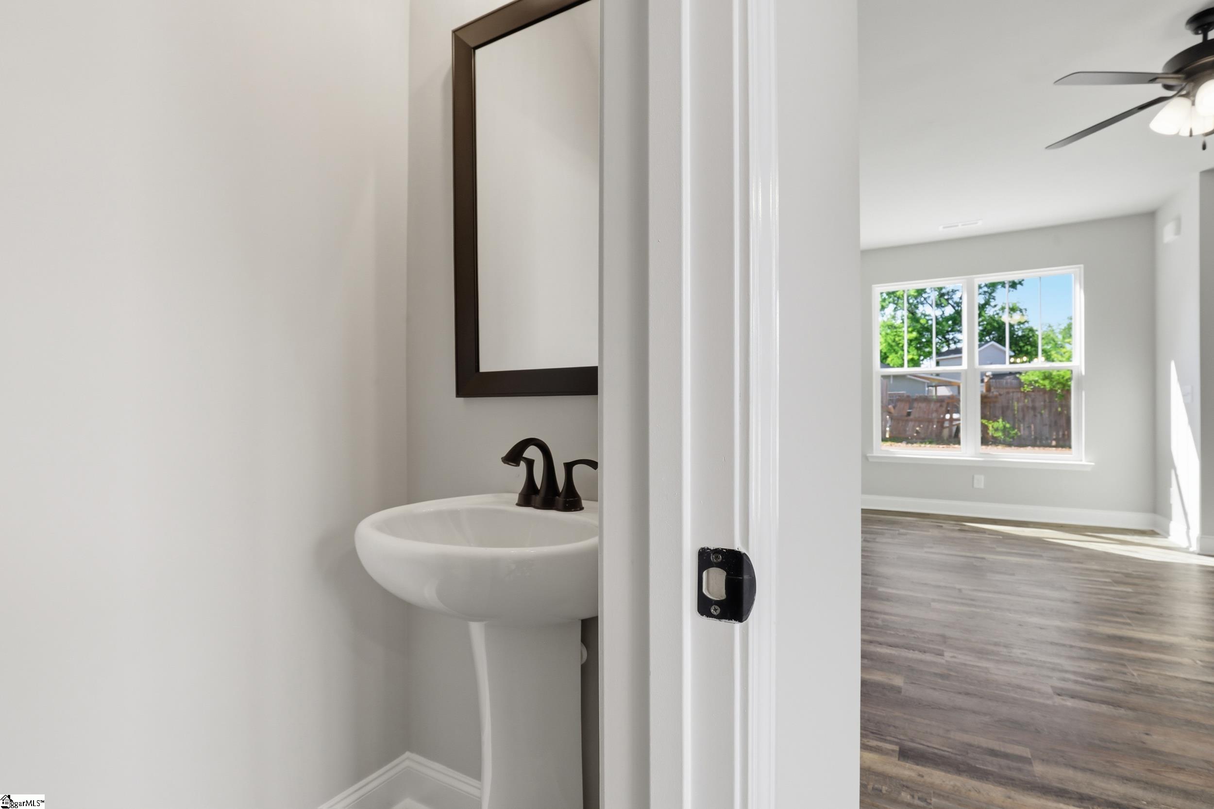 19 Scott Street, Unit S Greenville, SC 29611 - Photo 9 of 29