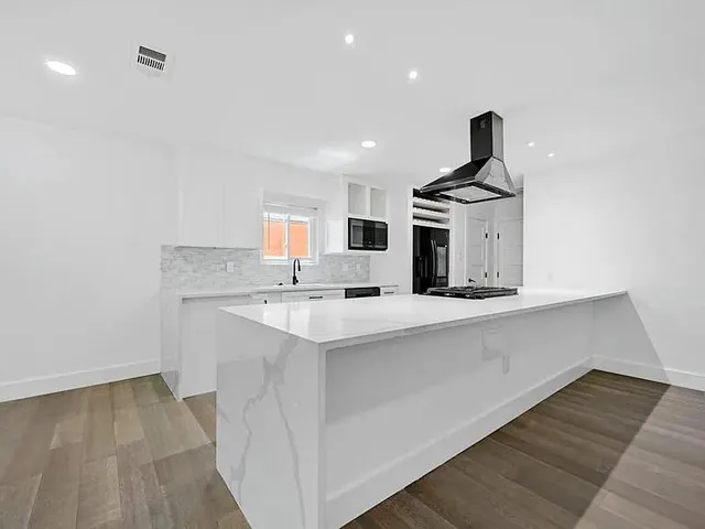 $615,000 | 3600 Alexandria Drive, Austin, TX 78749