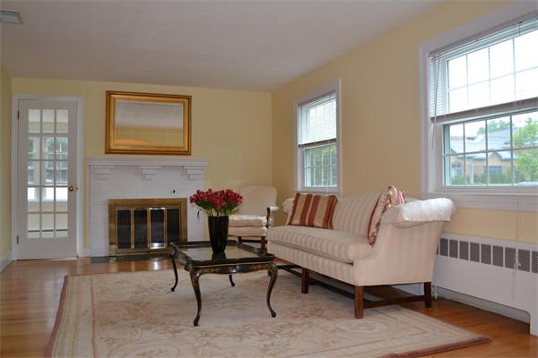 96 Abbott Road Dedham, MA 02026 - Photo 4 of 18 Gallery Image 4