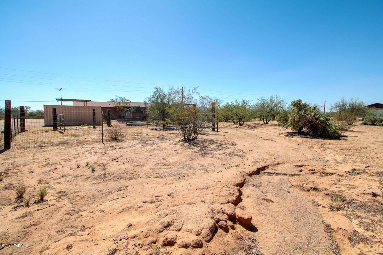5645 North Avra Road Tucson, AZ 85743 - Photo 18 of 29 Gallery Image 18