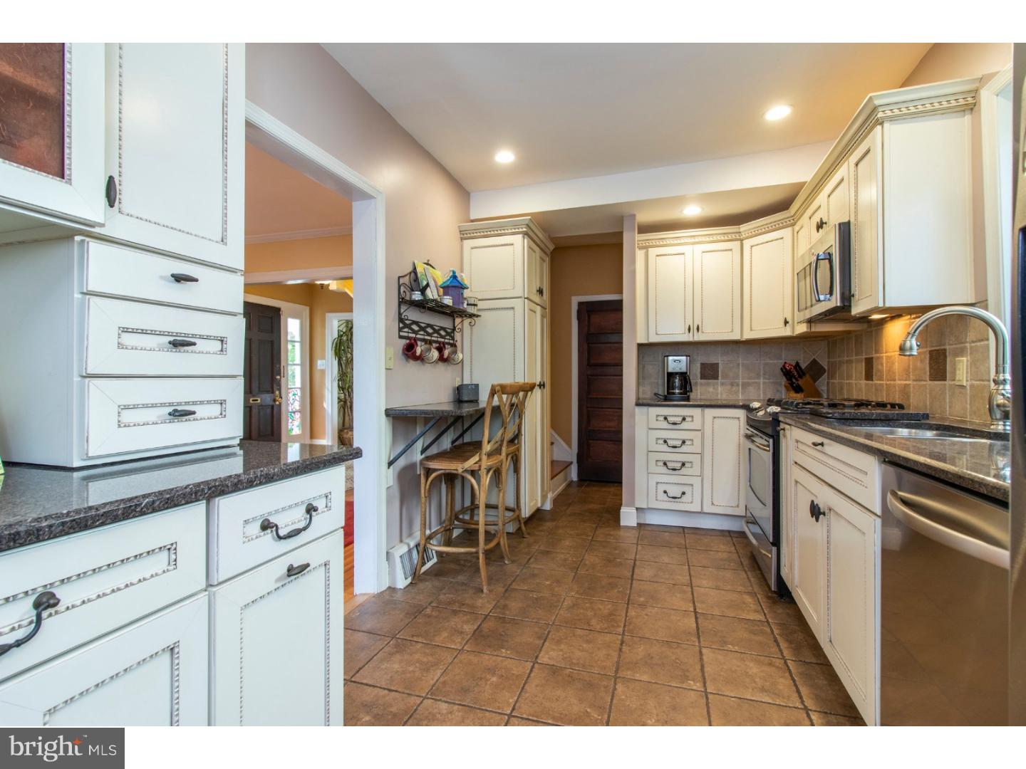 8213 Manor Road Elkins Park, PA 19027 - Photo 13 of 25 Kitchen