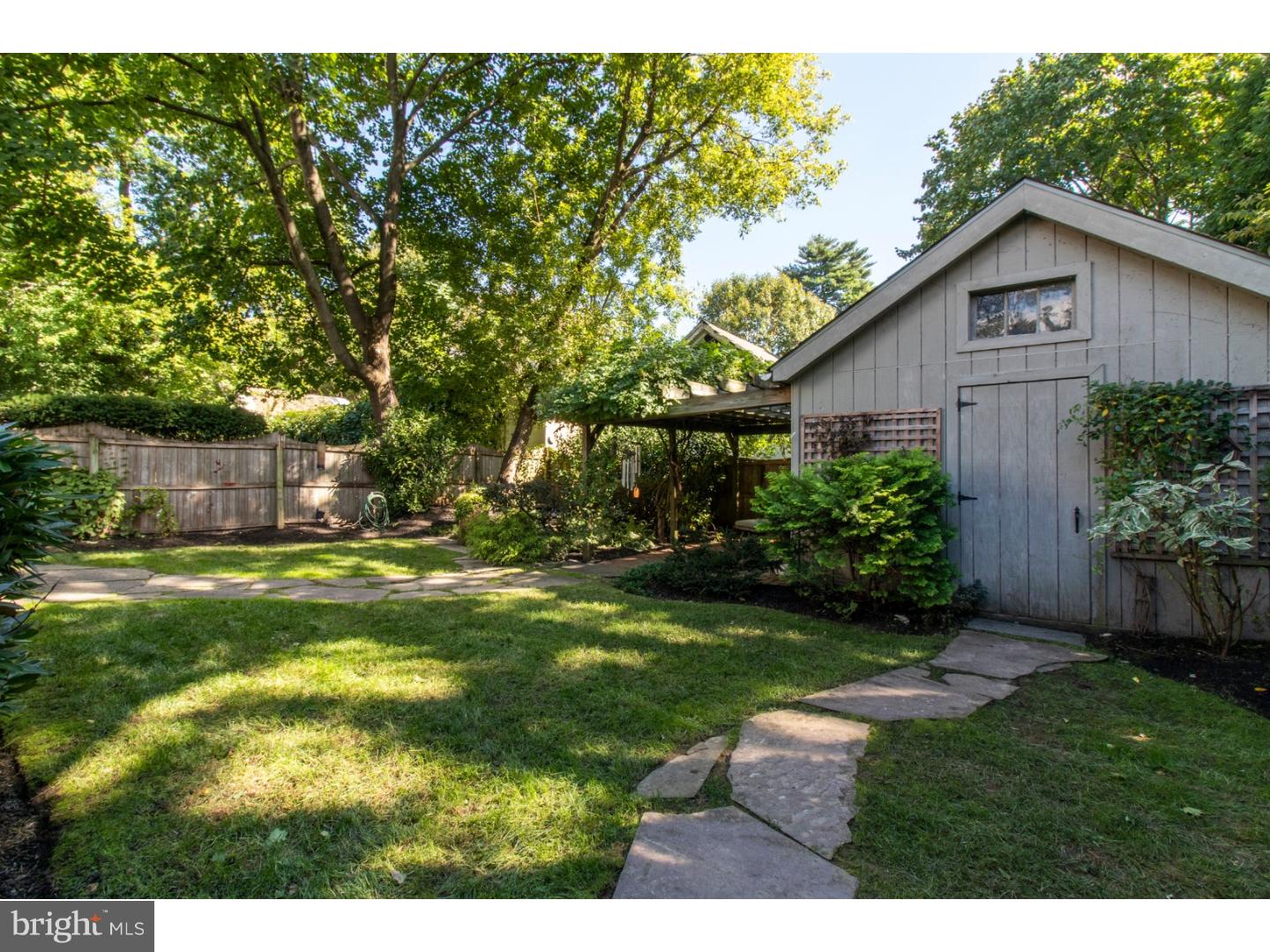8213 Manor Road Elkins Park, PA 19027 - Photo 23 of 25 Back Yard