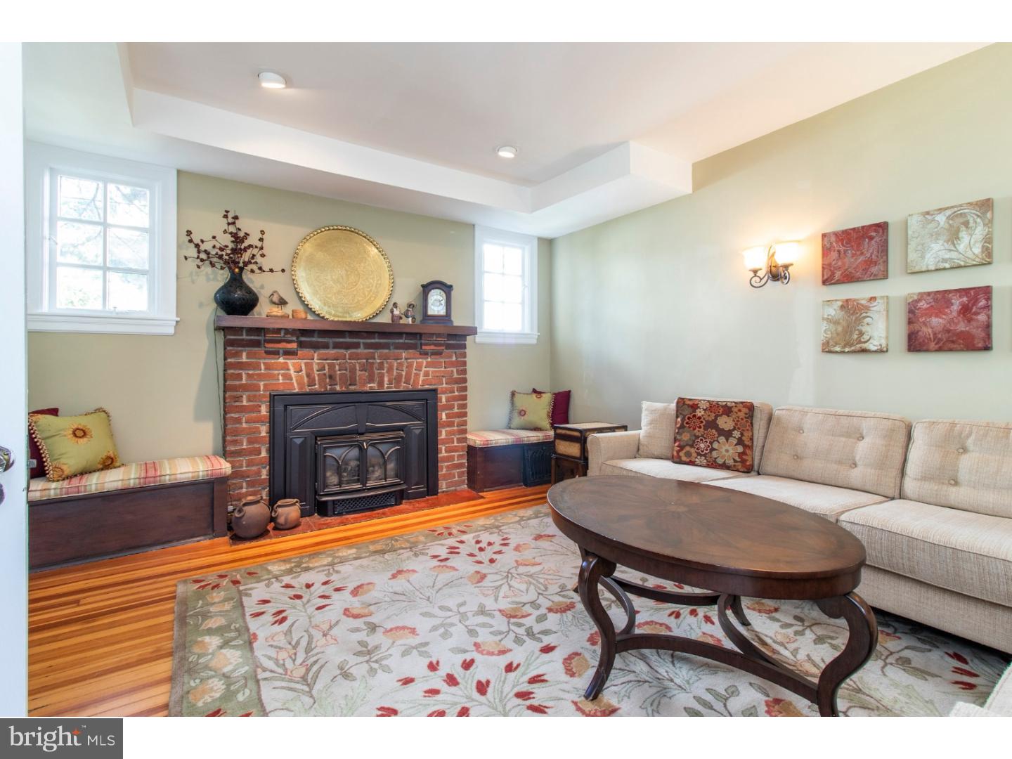 8213 Manor Road Elkins Park, PA 19027 - Photo 8 of 25 Living Room