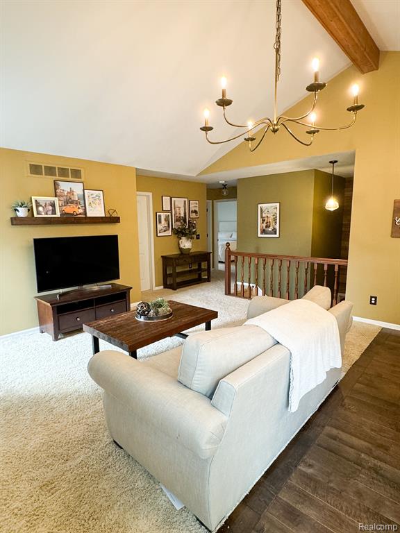 384 Huntington Court Rochester Hills, MI 48307 - Photo 3 of 34
