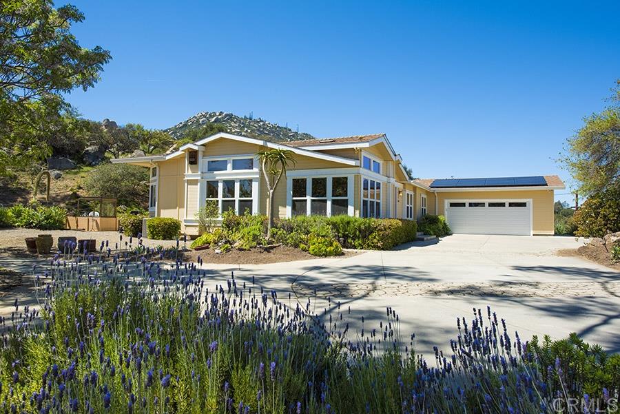 16604 Rendon Valley Road Ramona, CA 92065 - Photo 2 of 25 Gallery Image 2