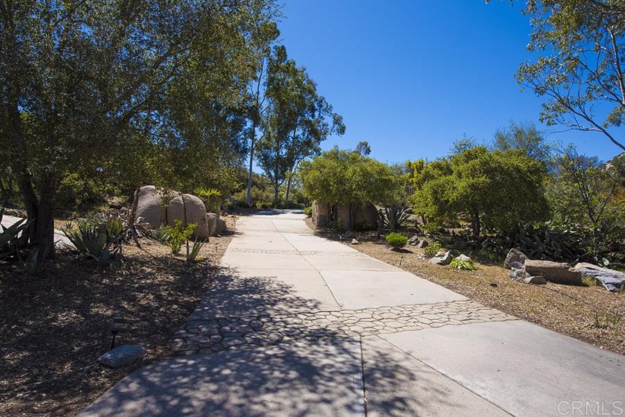 16604 Rendon Valley Road Ramona, CA 92065 - Photo 3 of 25 Gallery Image 3