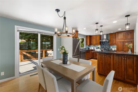 $1,050,000 | 6915 Northeast 163rd Street, Kenmore, WA 98028