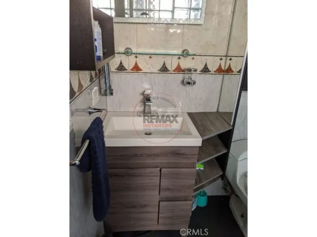 a view of an entryway