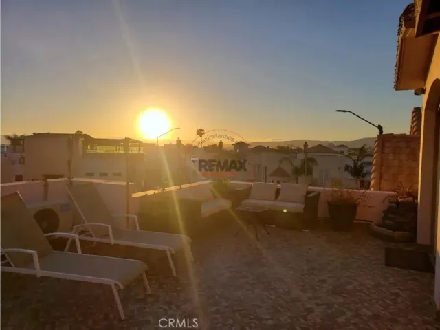 $430,000 | 669 Calle Paseo De Las Acacias | Civic Center