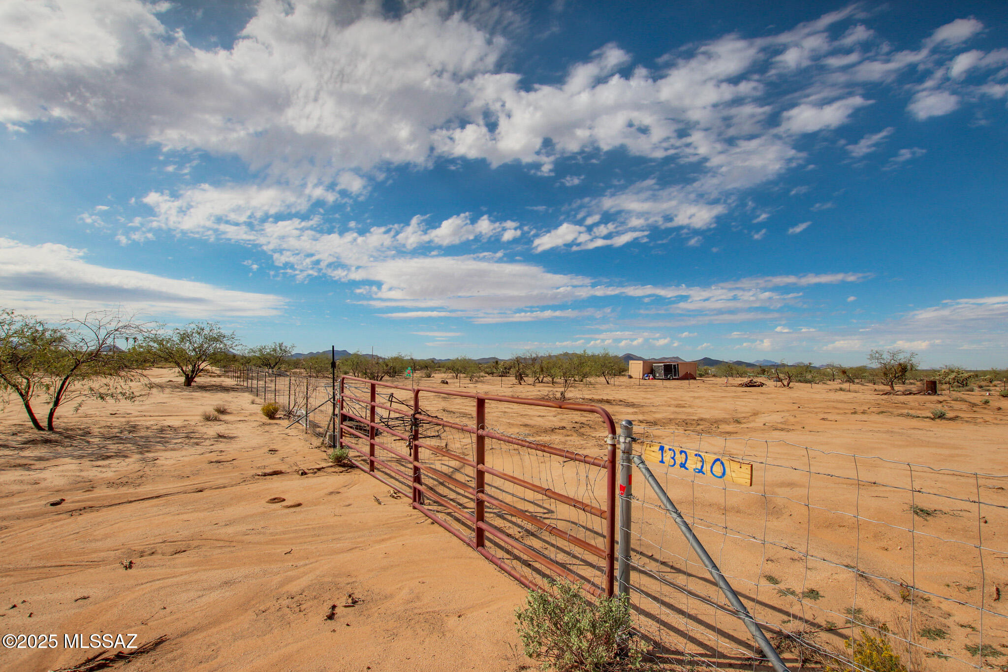 13220 Cortel Road, Unit 10 Tucson, AZ 85736 - Photo 5 of 22