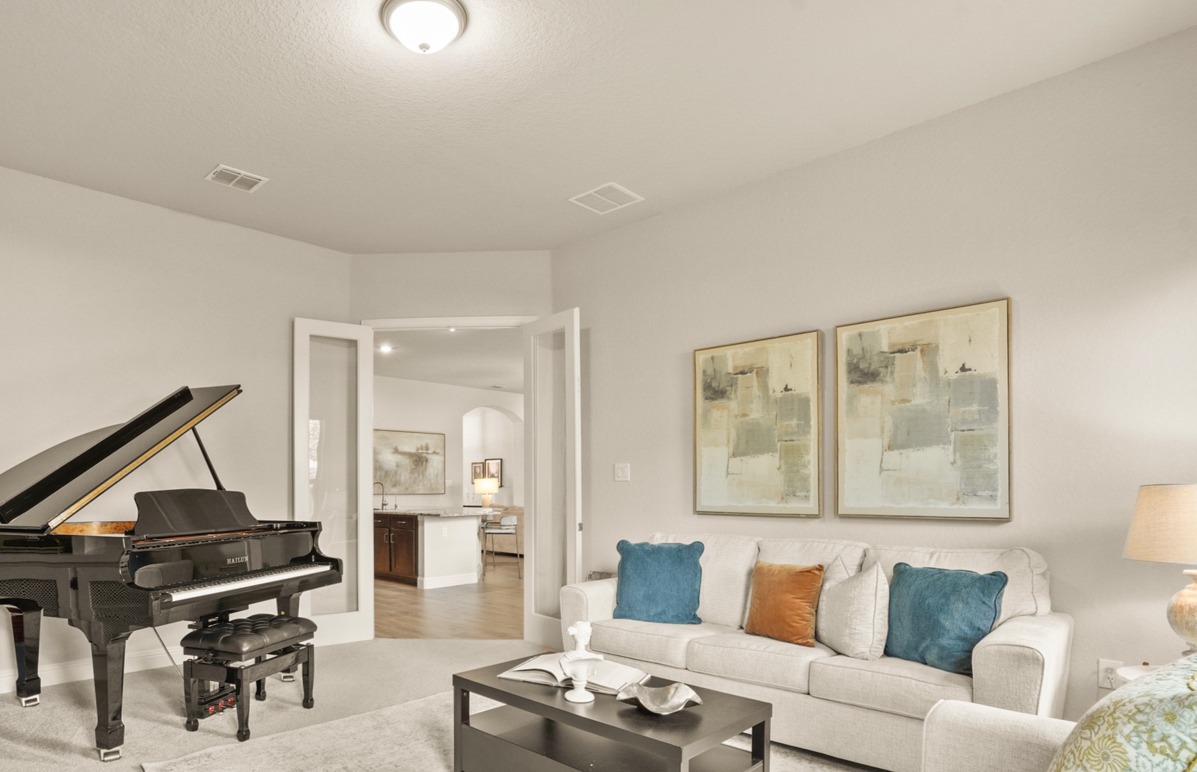 29411 Kearney Ridge Boerne, TX 78015 - Photo 14 of 34 a living room with furniture and a piano