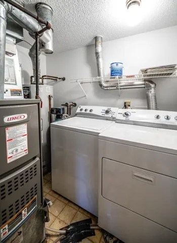 $149,900 | 1381 Berry Ridge Road, Unit 403, Eagan, MN 55123