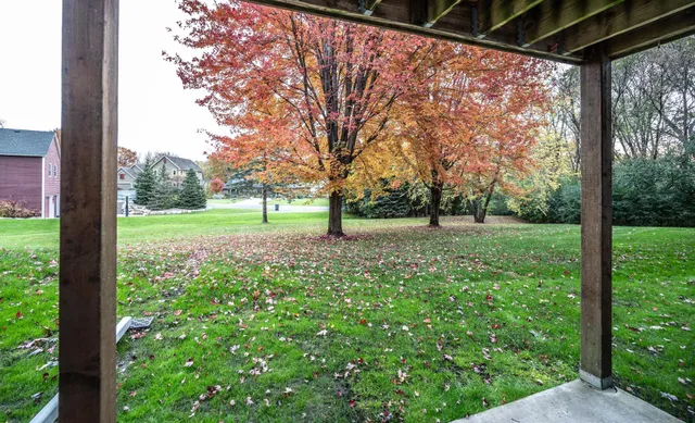 $149,900 | 1381 Berry Ridge Road, Unit 403, Eagan, MN 55123