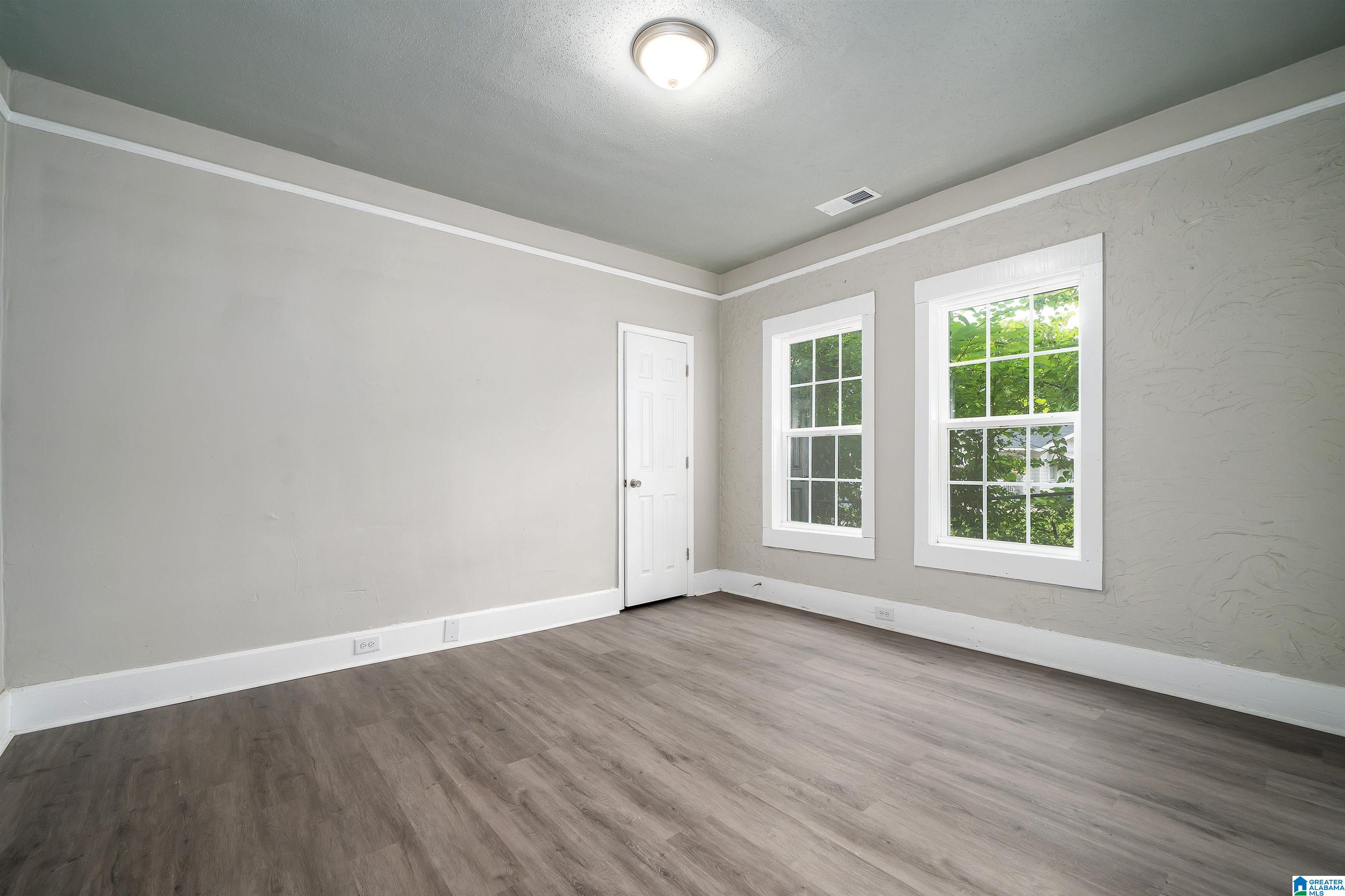 2129 Pike Road Birmingham, AL 35208 - Photo 12 of 24