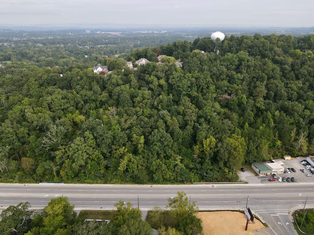 9019 East Brainerd Road Chattanooga, TN 37421 - Photo 2 of 8 Gallery Image 2