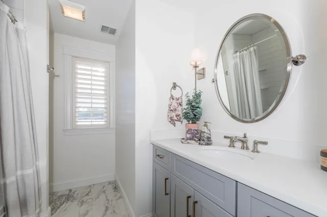 $1,275,000 | 19 Seward Farm Lane, Kittery, ME 03904