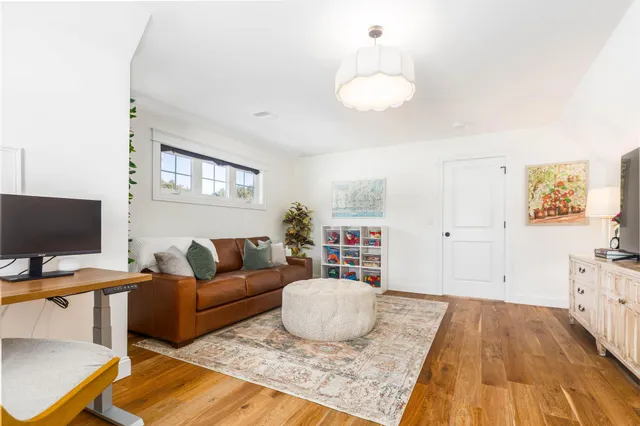 $1,275,000 | 19 Seward Farm Lane, Kittery, ME 03904