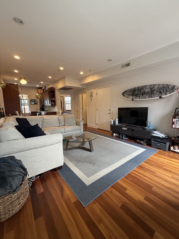 655 Tremont Street, Unit 9 Boston, MA 02118 - Photo 3 of 6