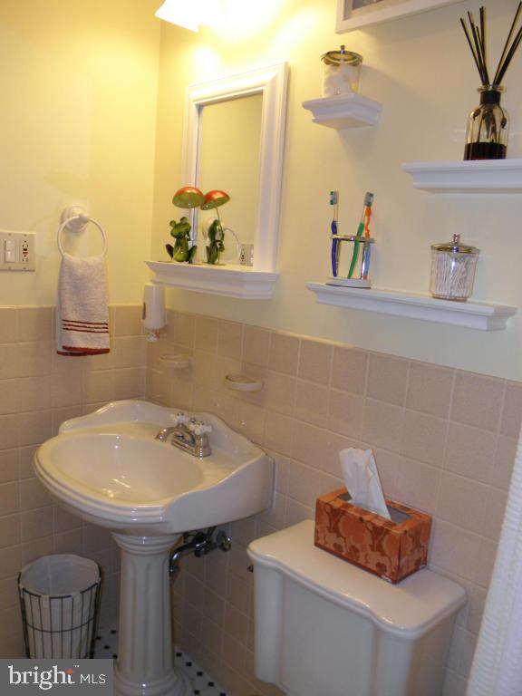 522 Hemlock Circle Lititz, PA 17543 - Photo 13 of 20 Gallery Image 13
