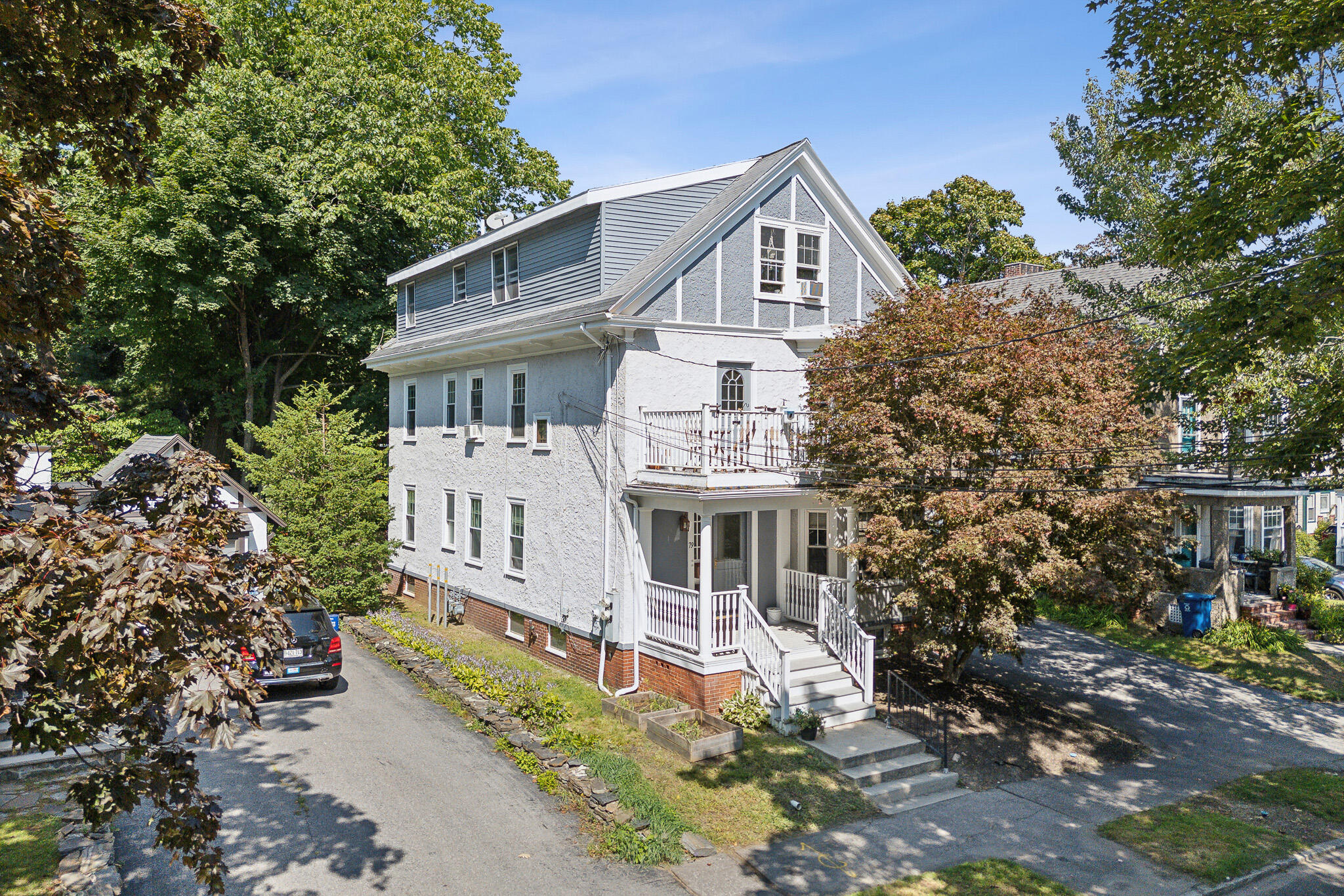 79 Clinton Street Portland, ME 04103 - Photo 6 of 49 3.1
