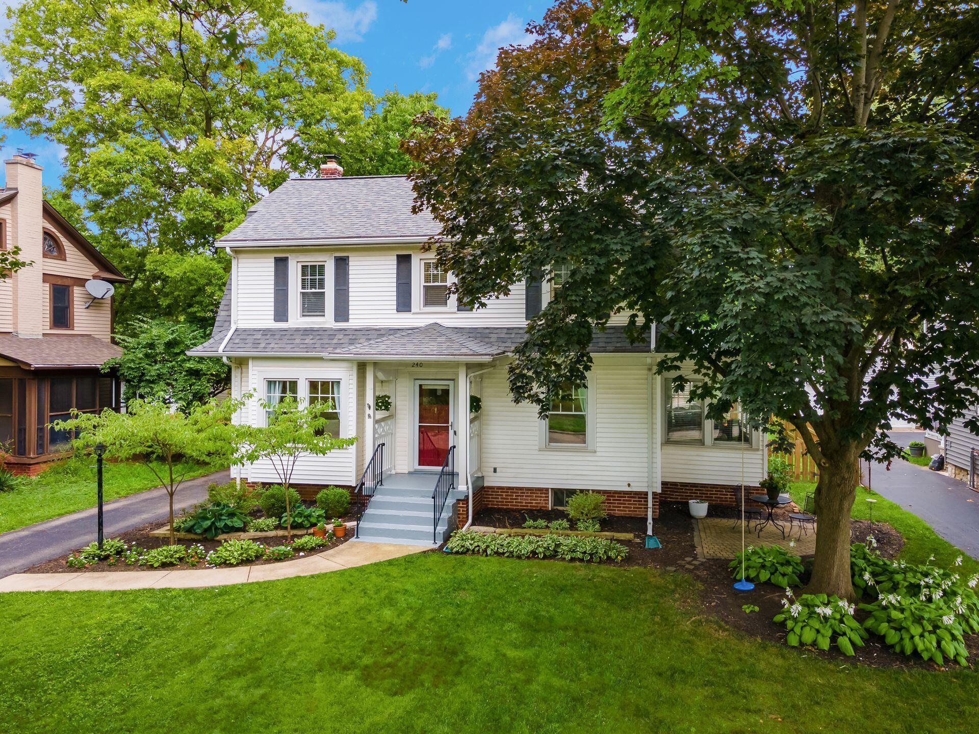 240 North Ardmore Road Bexley, OH 43209 - Photo 52 of 72 Front Drone