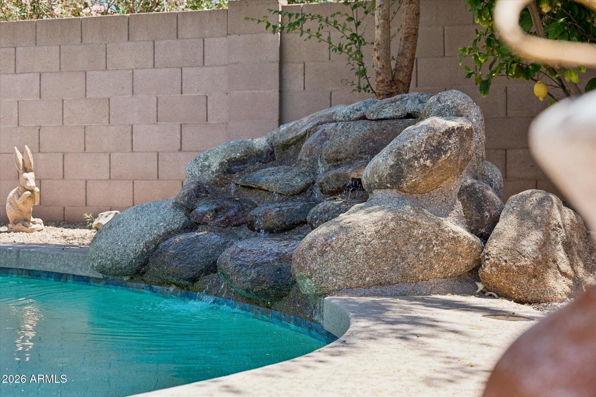 4511 East Swilling Road Phoenix, AZ 85050 - Photo 33 of 36 Soothing Water Feature