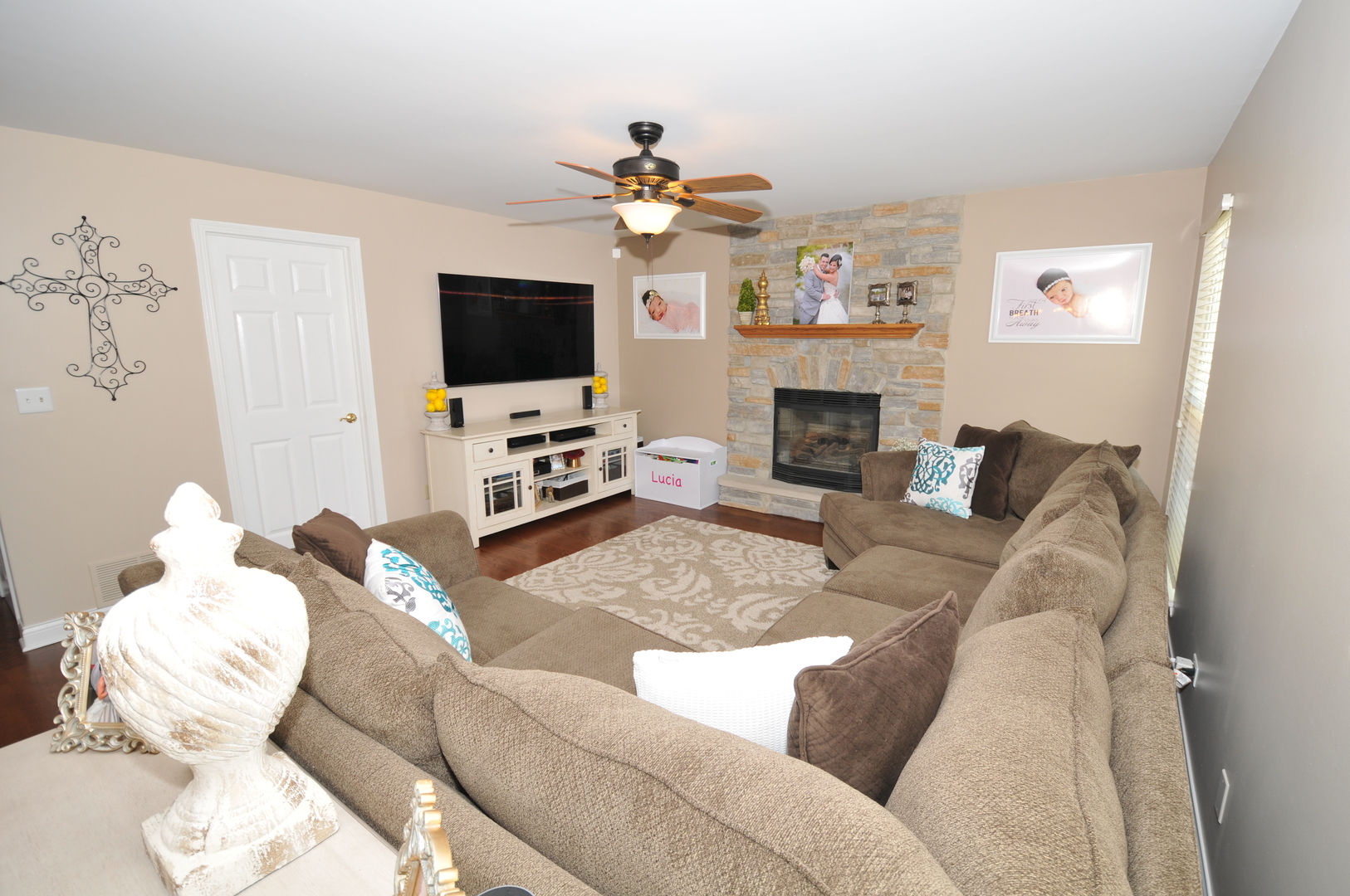 682 Mayfair Drive Carol Stream, IL 60188 - Photo 13 of 50