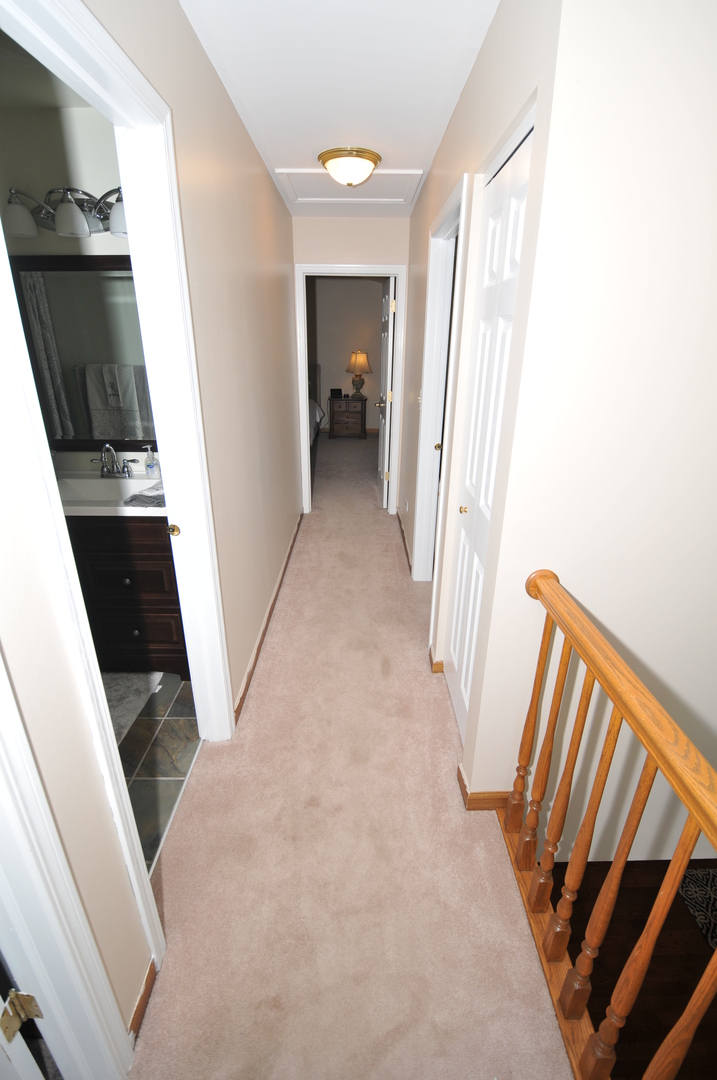 682 Mayfair Drive Carol Stream, IL 60188 - Photo 37 of 50