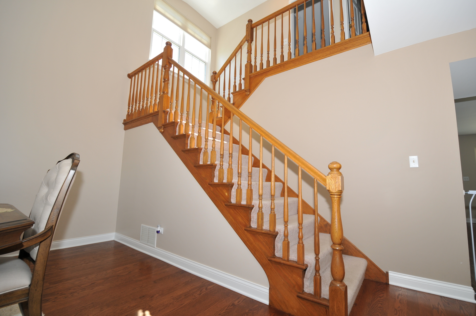 682 Mayfair Drive Carol Stream, IL 60188 - Photo 10 of 50