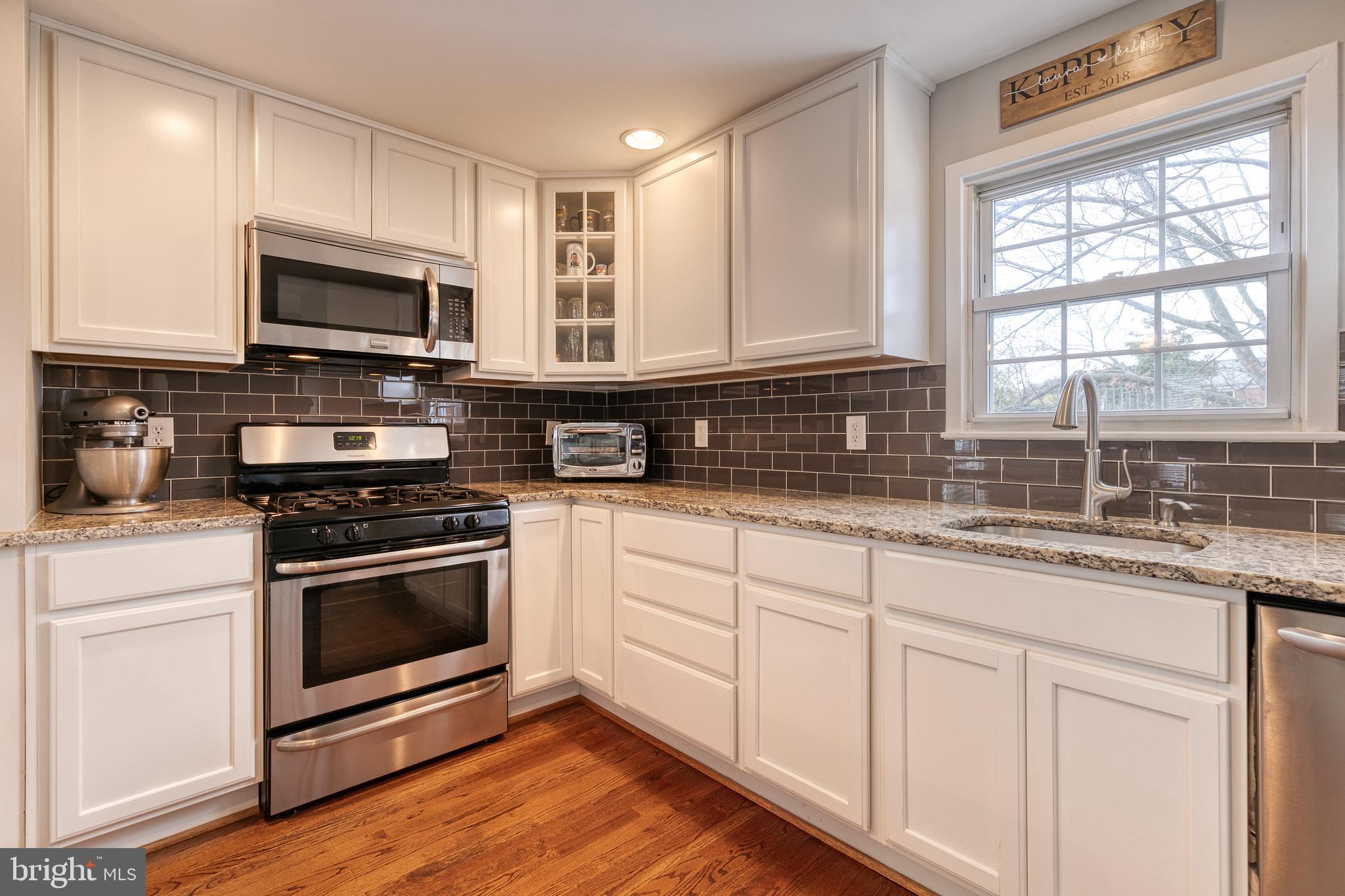 5662 Braxfield Road Halethorpe, MD 21227 - Photo 13 of 32