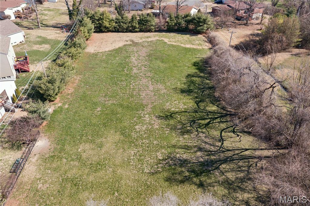 2275 Charbonier Road Florissant, MO 63031 - Photo 31 of 33