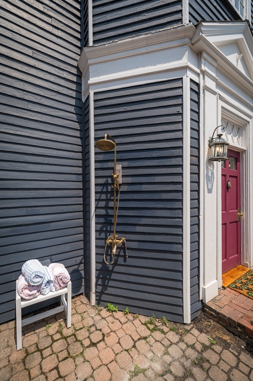 31 Beach Road Gloucester, MA 01930 - Photo 34 of 43