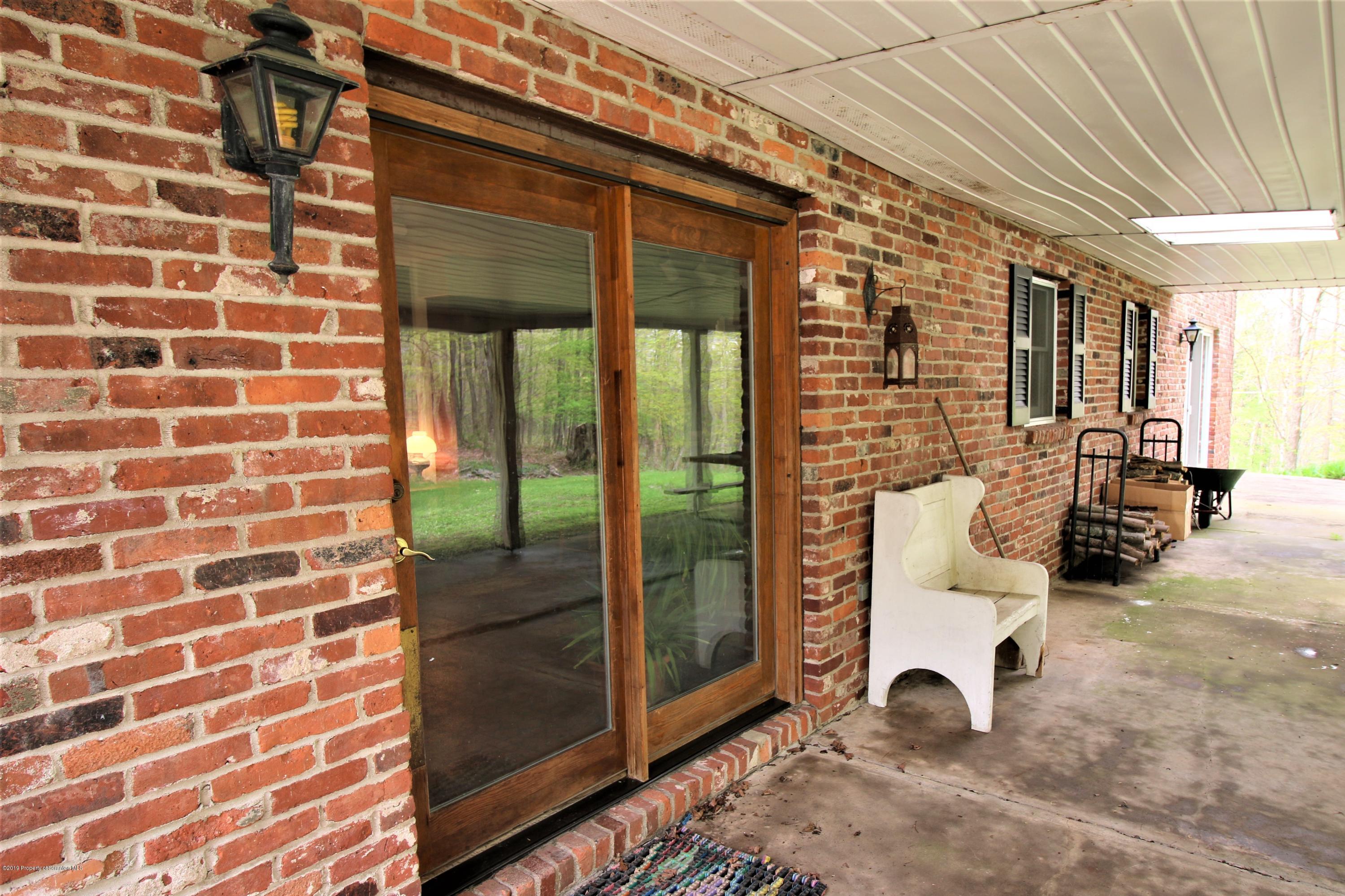 1350 Northup Road Clarks Summit, PA 18411 - Photo 5 of 50 Gallery Image 5