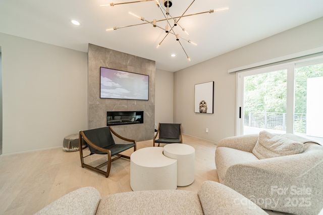 $1,525,000 | 2934 Springs Drive, Charlotte, NC 28226