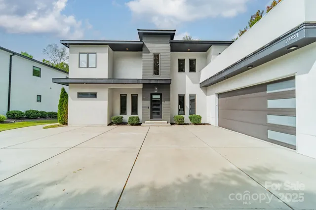 $1,525,000 | 2934 Springs Drive, Charlotte, NC 28226