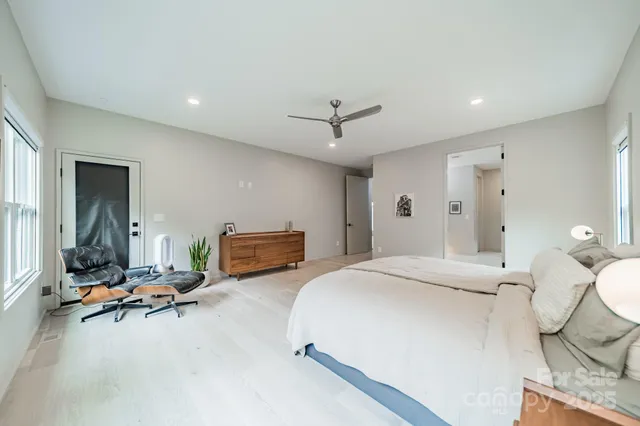 $1,525,000 | 2934 Springs Drive, Charlotte, NC 28226