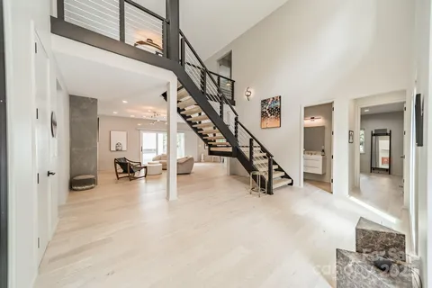 $1,525,000 | 2934 Springs Drive, Charlotte, NC 28226